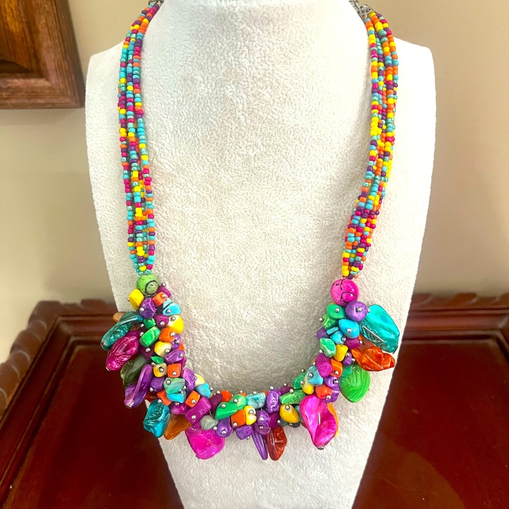 Vintage Colorful beaded Stone Necklace with Earrings
